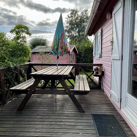 Chalet Le Chalet Rose Avec Piscine Couverte Collective