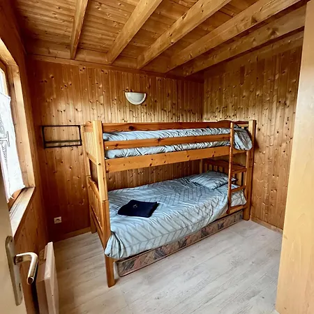 Chalet Le Chalet Rose Avec Piscine Couverte Collective